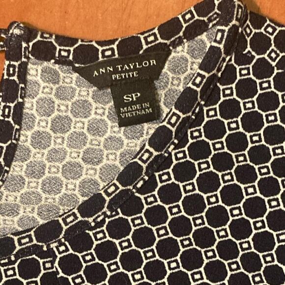 Ann Taylor Petite Black and White Blouse S - Picture 3 of 3